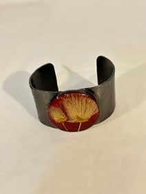 Vintage Dixon floral acrylic cuff Bracelet Sz 7