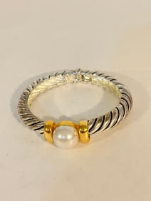 Vintage hinged Bracelet Sz 7