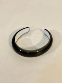 Vintage black glass Bracelet Sz 7