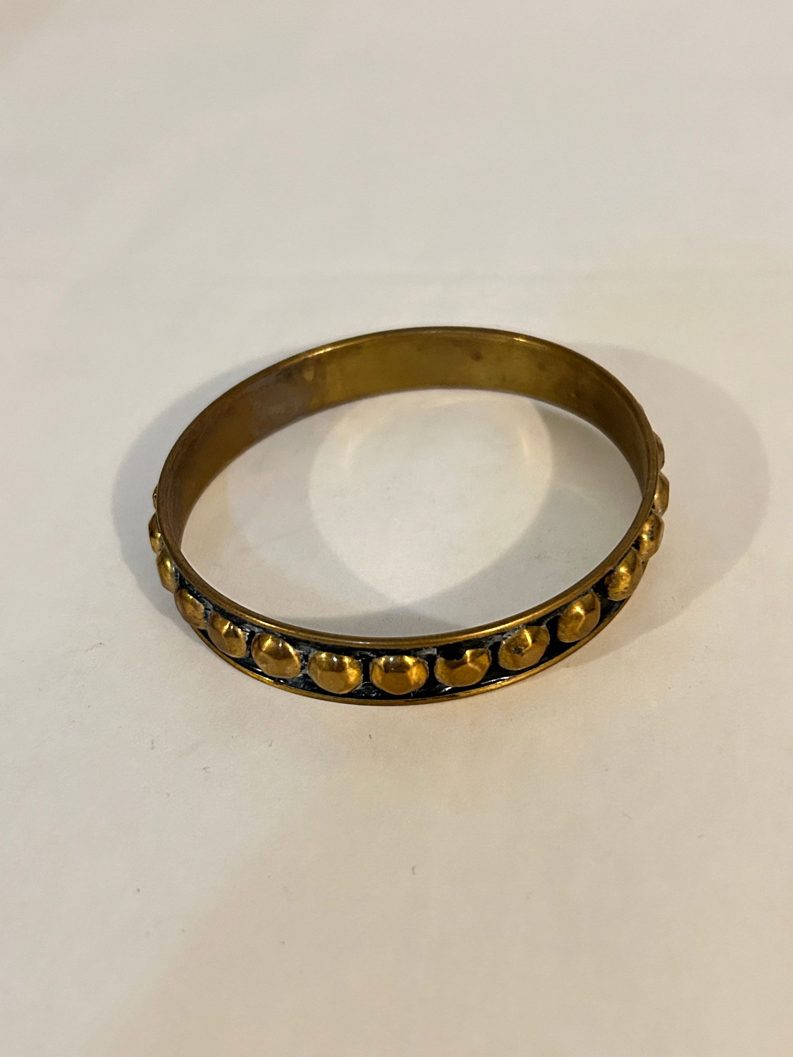 Vintage Brass Bracelet Sz 8 (1 of 4)