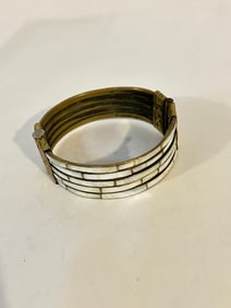 Vintage mother of pearl hinged pin Bracelet Sz 8