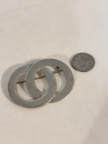 Vintage Sterling Silver double ring Brooch