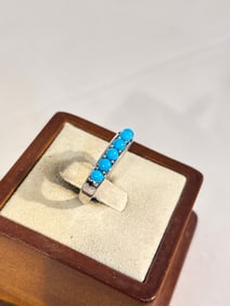 Vintage Sterling Silver rhinestone Ring sz 7