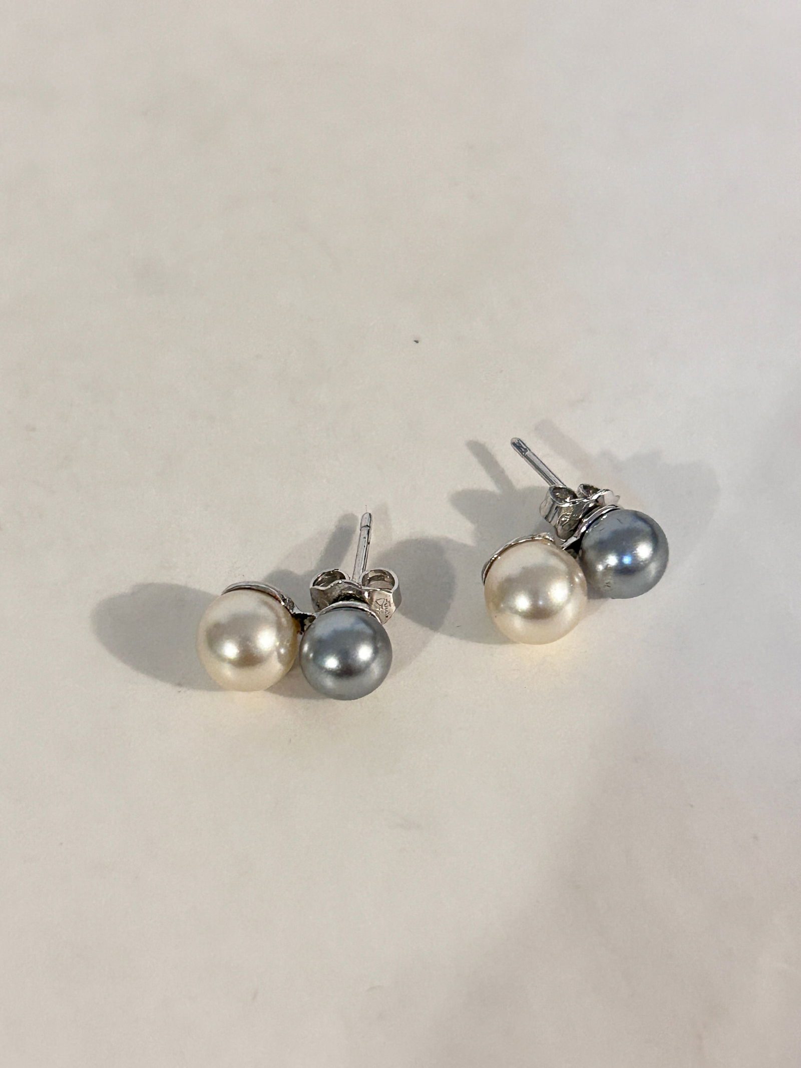 Vintage Sterling Silver pearl double post Earrings (1 of 4)