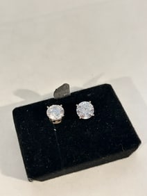 Vintage 14K Gold CZ Post Earrings