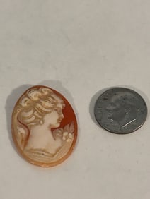 Vintage Cameo Shell