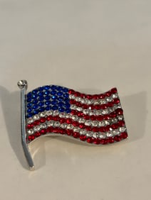 Vintage American Flag Brooch