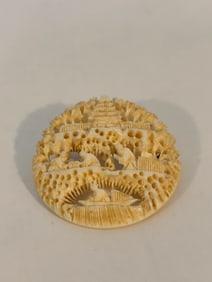 Vintage white bone Brooch
