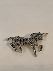 Vintage unicorn animal Brooch