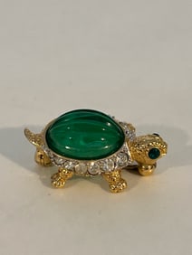Vintage tiny turtle green Brooch