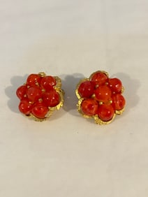 Vintage gold tone red/pink clip on Earrings