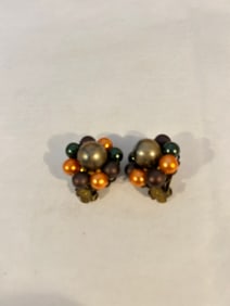 Vintage Japan clip on Earrings