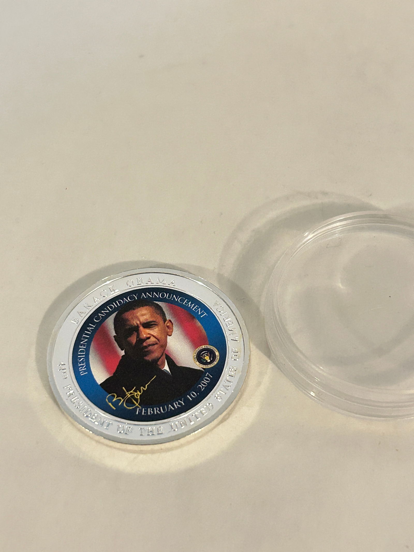 2007 Life of Barack Obama Silver Plated Color Portrait Proof Coin American Mint: 2007 Life of Barack Obama Silver Plated Color Portrait Proof Coin American Mint Please view all photos as they are part of the description and condition of this Item, Feel free to contact me with ques