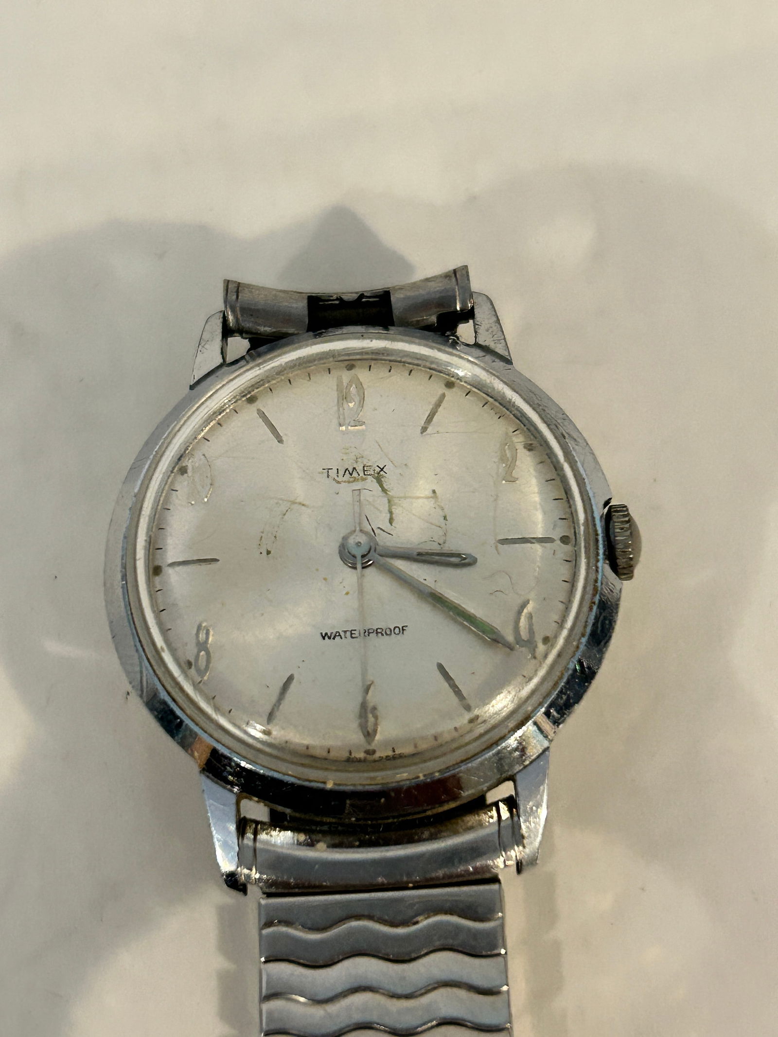 Vintage Timex working mech water proof 2466 stretch band Watch: Vintage Timex working mech water proof 2466 stretch band Watch Please view all photos as they are part of the description and condition of this Item, Feel free to contact me with questions or picture