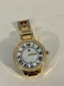 Vintage M mother of pearl working quartz Watch