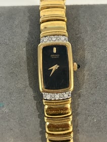 Vintage Seiko quartz gold tone Watch 2E20-6929