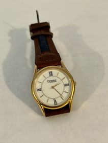 Vintage Caravelle by Bulova working quartz 42A57 Watch