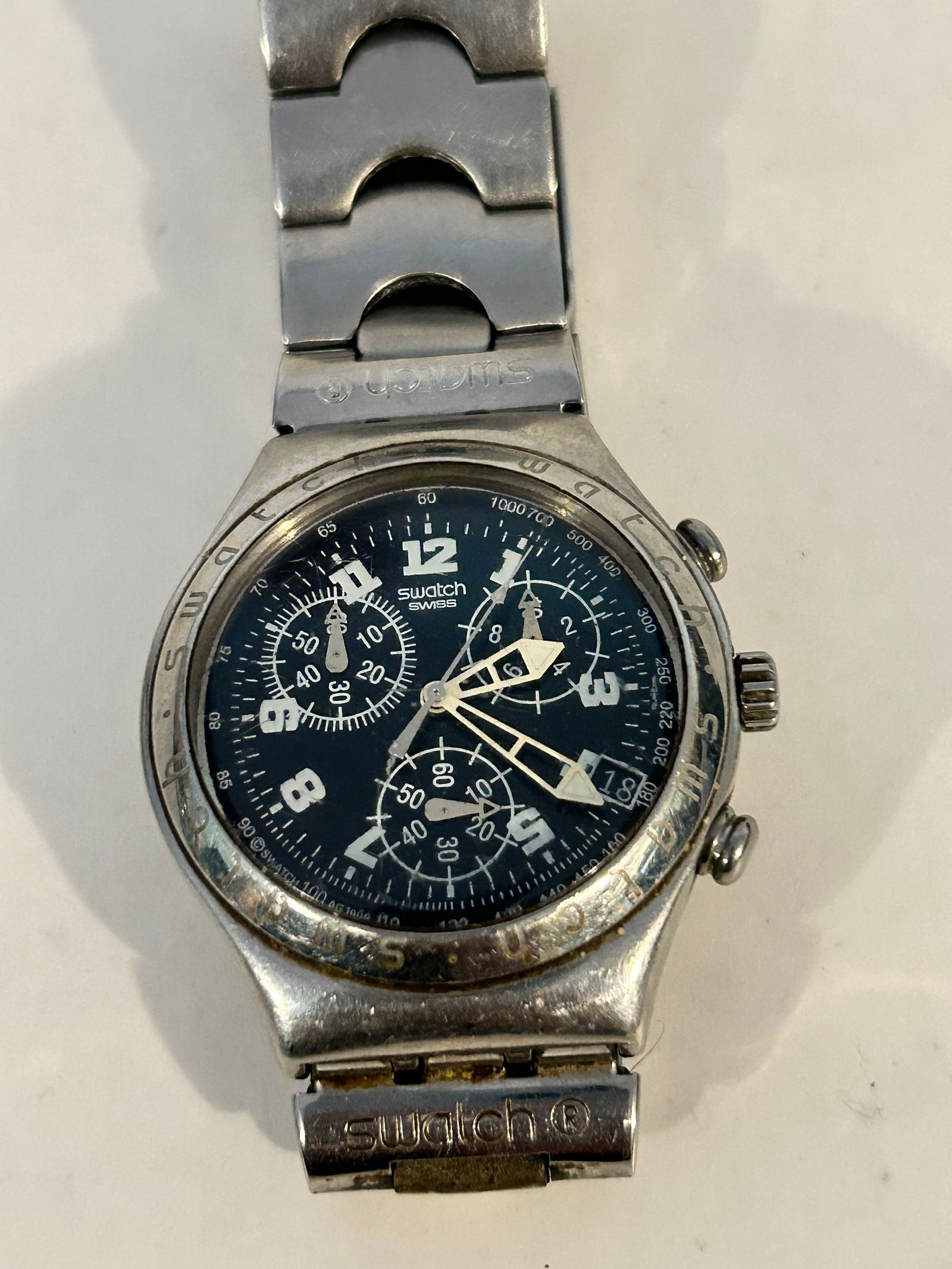 Vintage Swatch Irony working quartz Watch: Vintage Swatch Irony working quartz Watch Please view all photos as they are part of the description and condition of this Item, Feel free to contact me with questions or picture requests! Used Item A