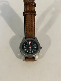 Vintage Wenger Unlimited Marlboro quartz working Watch