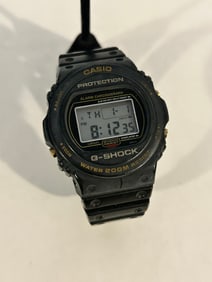 Vintage Casio G-Shock Chronograph working Watch 691