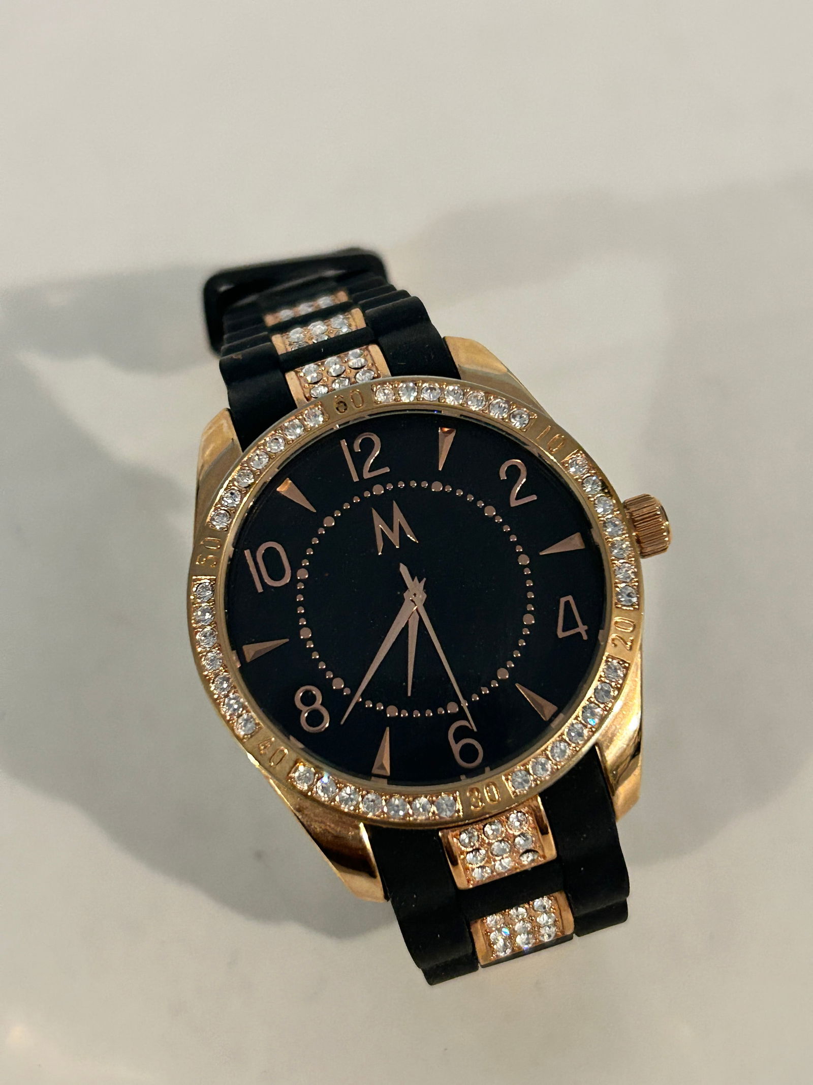 Vintage Rhinestone M working Watch PC21 (1 of 6)