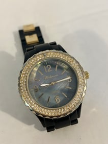 Vintage Jhoshanna quartz working Watch
