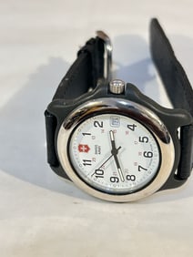 Vintage Swiss Army military stye working Watch