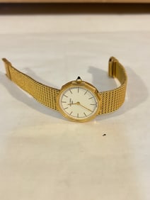 Vintage Accutron Swiss quartz working Watch 7335