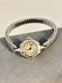 Vintage Wittnauer mech working ladies Watch