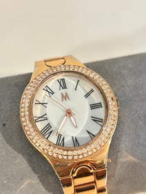 Vintage M rhinestone quartz working Watch ME 106