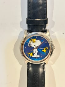 Vintage Snoopy Armitron working quartz Watch YR 67A
