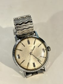 Vintage Timex Self winding mech working Watch needs cleaning