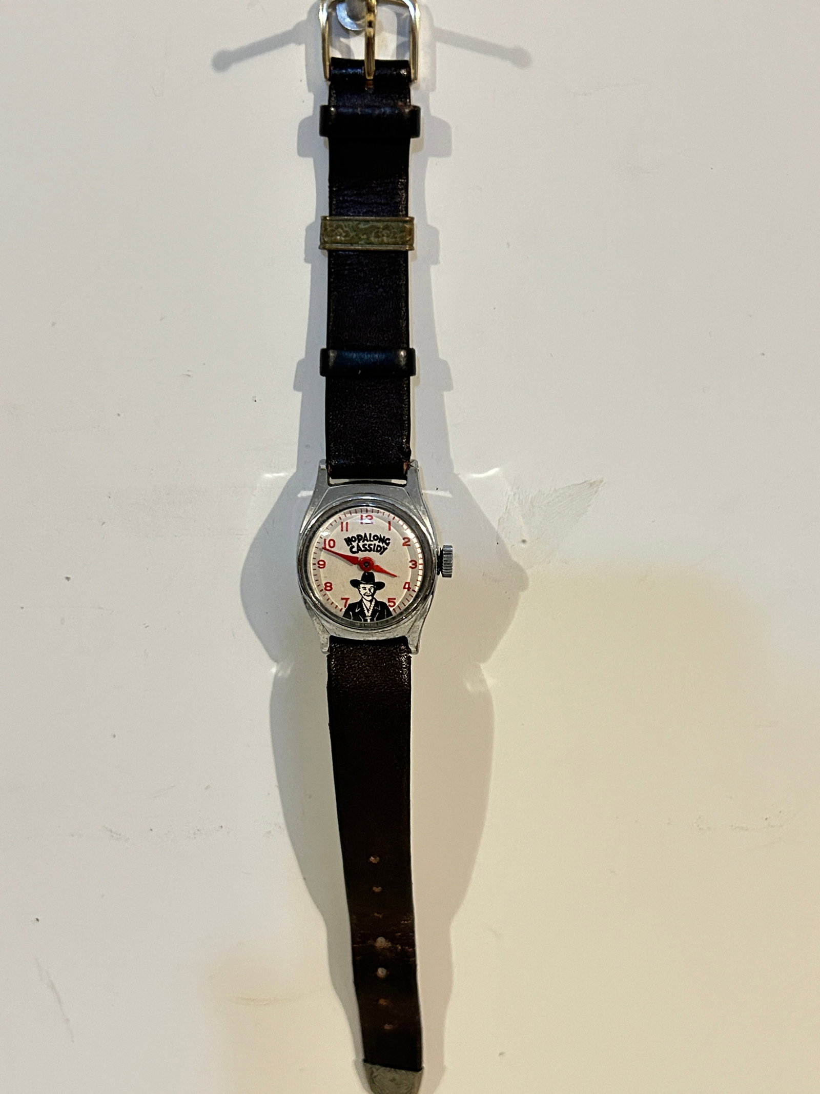 Vintage Hopalong Cassidy mech working Watch: Vintage Hopalong Cassidy mech working Watch Please view all photos as they are part of the description and condition of this Item, Feel free to contact me with questions or picture requests! Used Item