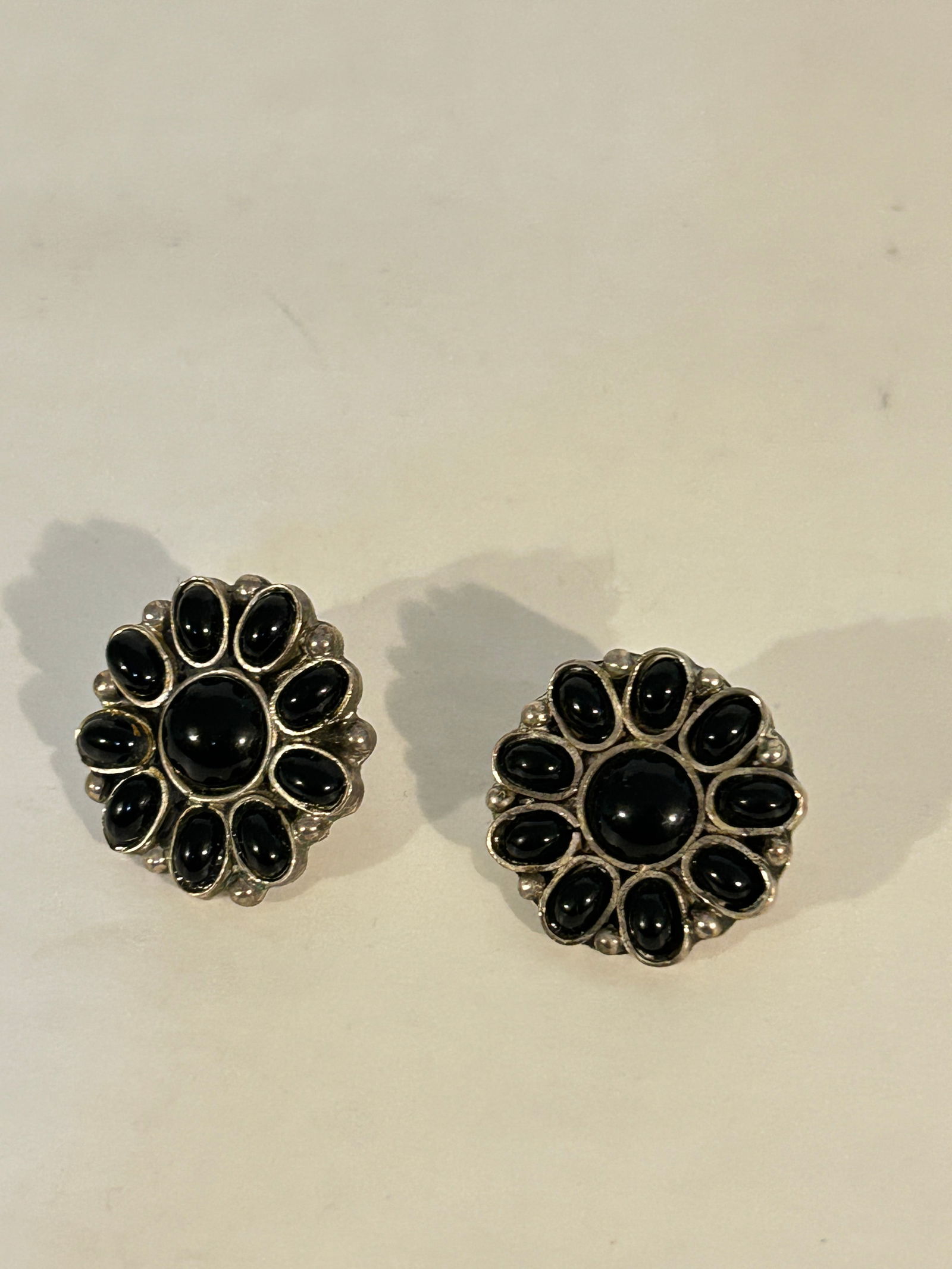 Vintage Sterling Silver mexico large post onyz Earrings (1 of 4)