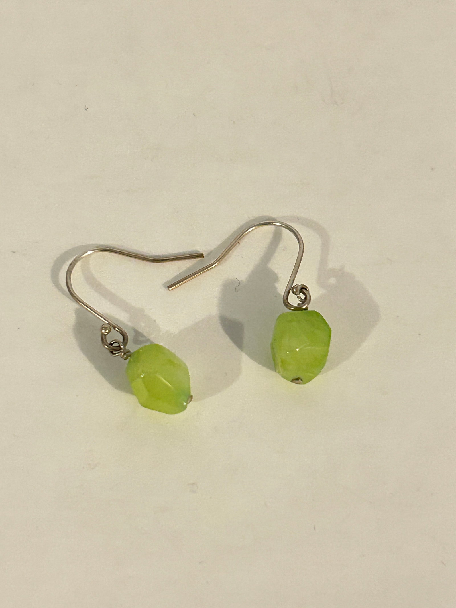 Vintage Sterling Silver Jadeite Earrings: Vintage Sterling Silver Jadeite Earrings Please view all photos as they are part of the description and condition of this Item, Feel free to contact me with questions or picture requests! Used Item AS