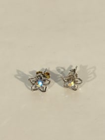 Vintage Sterling Silver flower post Earrings