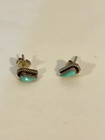 Vintage Sterling Silver Turquoise post Earrings