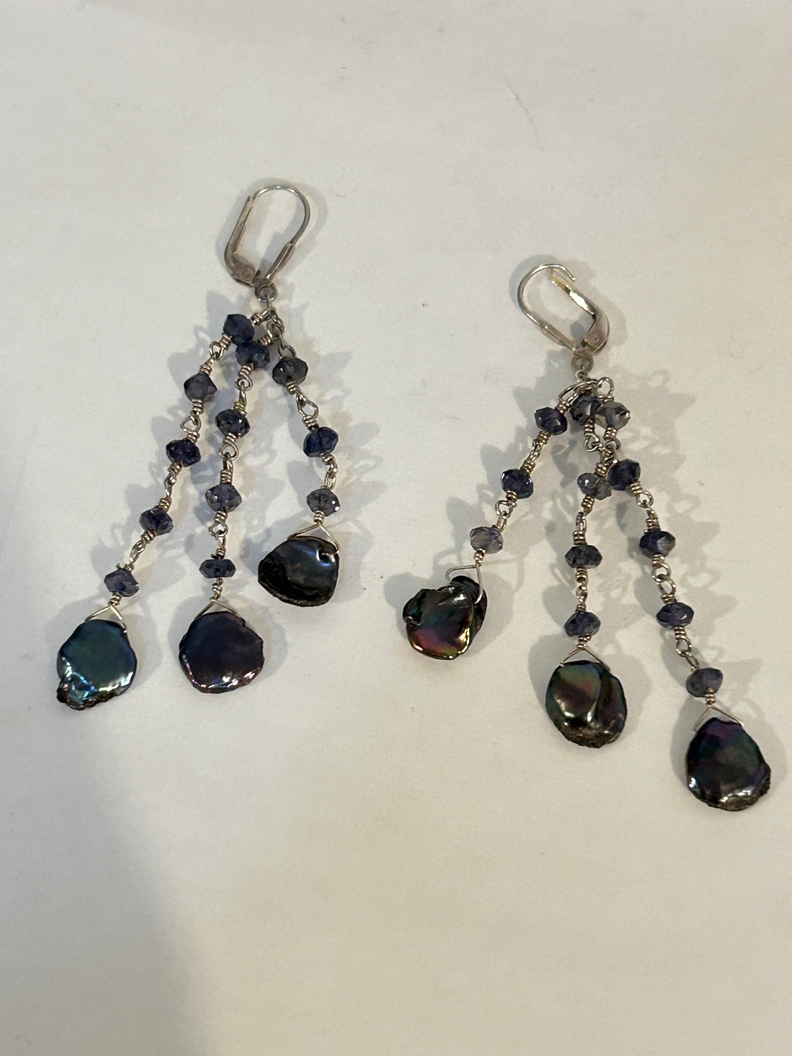 Vintage Sterling Silver Swarovski Crystal Earrings: Vintage Sterling Silver Swarovski Crystal Earrings Please view all photos as they are part of the description and condition of this Item, Feel free to contact me with questions or picture requests! Us