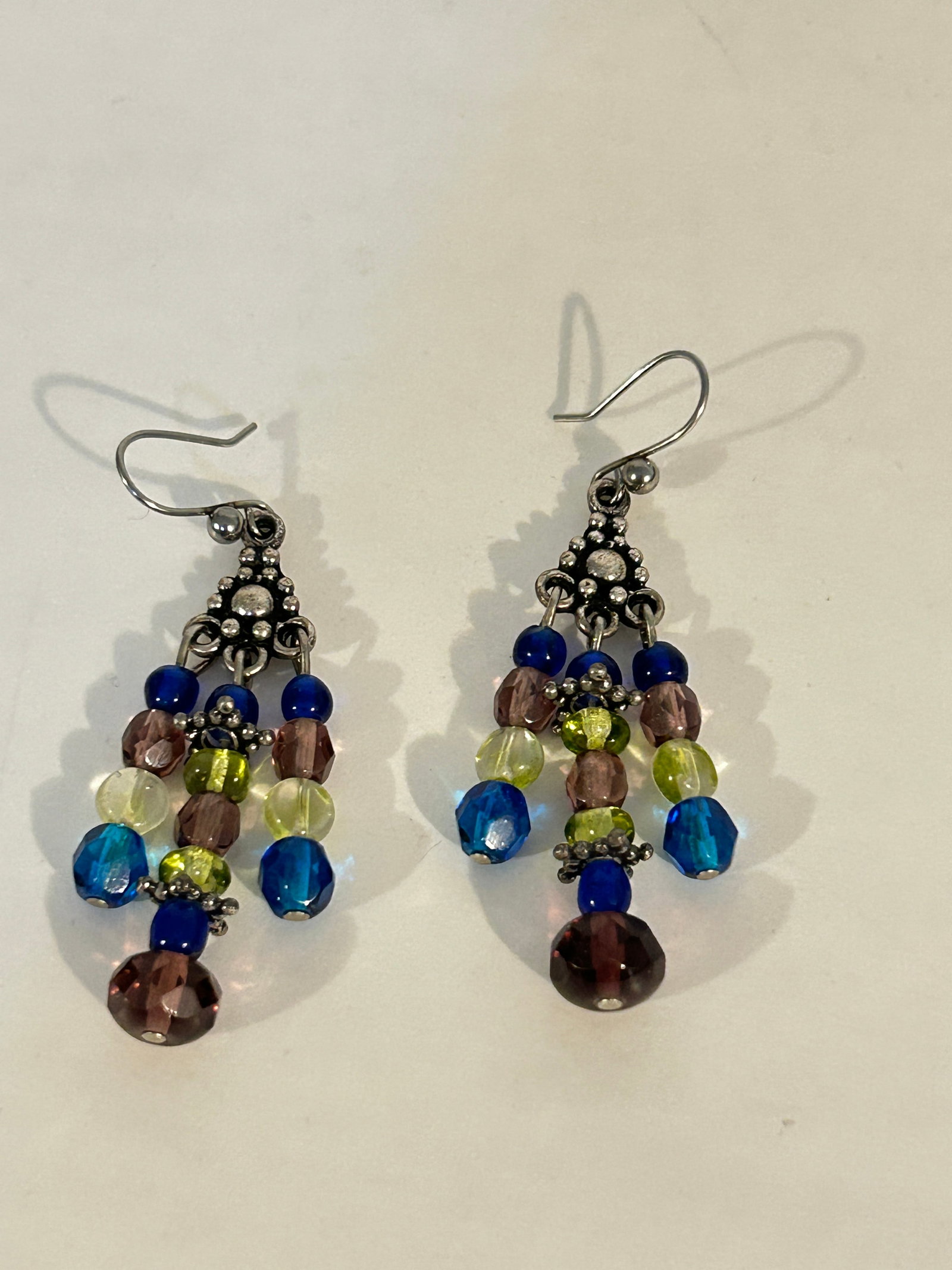 Vintage Sterling Silver beaded Swarovski Crystal Earrings: Vintage Sterling Silver beaded Swarovski Crystal Earrings Please view all photos as they are part of the description and condition of this Item, Feel free to contact me with questions or picture reque