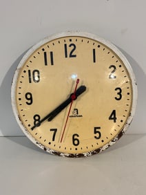 Vintage American old wall Clock 13"