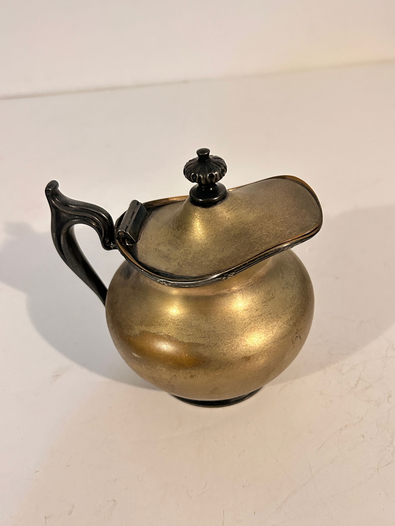 Vintage silver plate milk server (1 of 4)