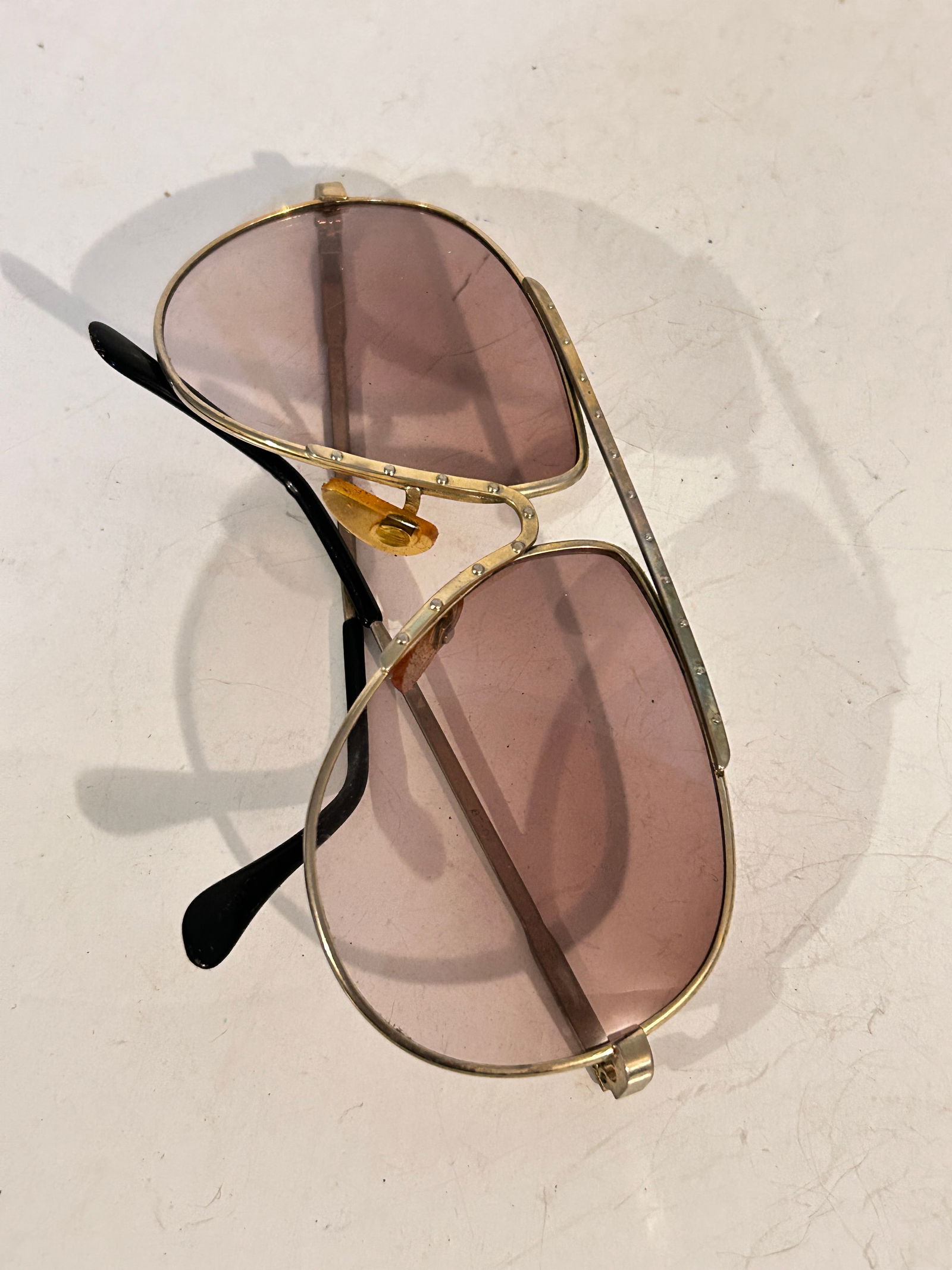 vintage aviator sunglasses (1 of 4)