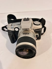 Minolta Maxxum 5 35mm Film Camera w/ Minolta 28-80mm Lens Tested Working