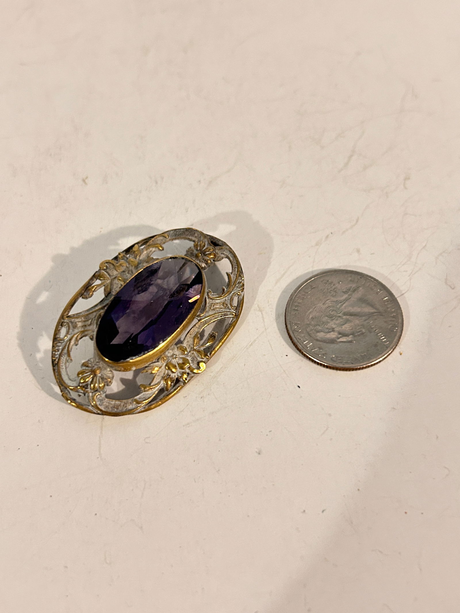 Vintage brass 1800s old Brooch (1 of 4)