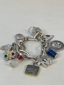 Vintage Kenneth Cole new york charm Bracelet sz 7"