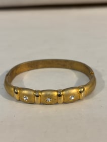 Vintage gold tone rhineston hinged Bracelet sz 8"