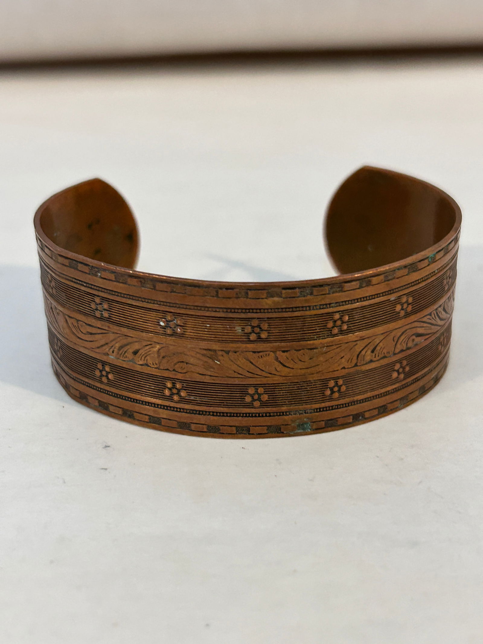 Vintage health solid copper cuff Bracelet sz 8" (1 of 3)