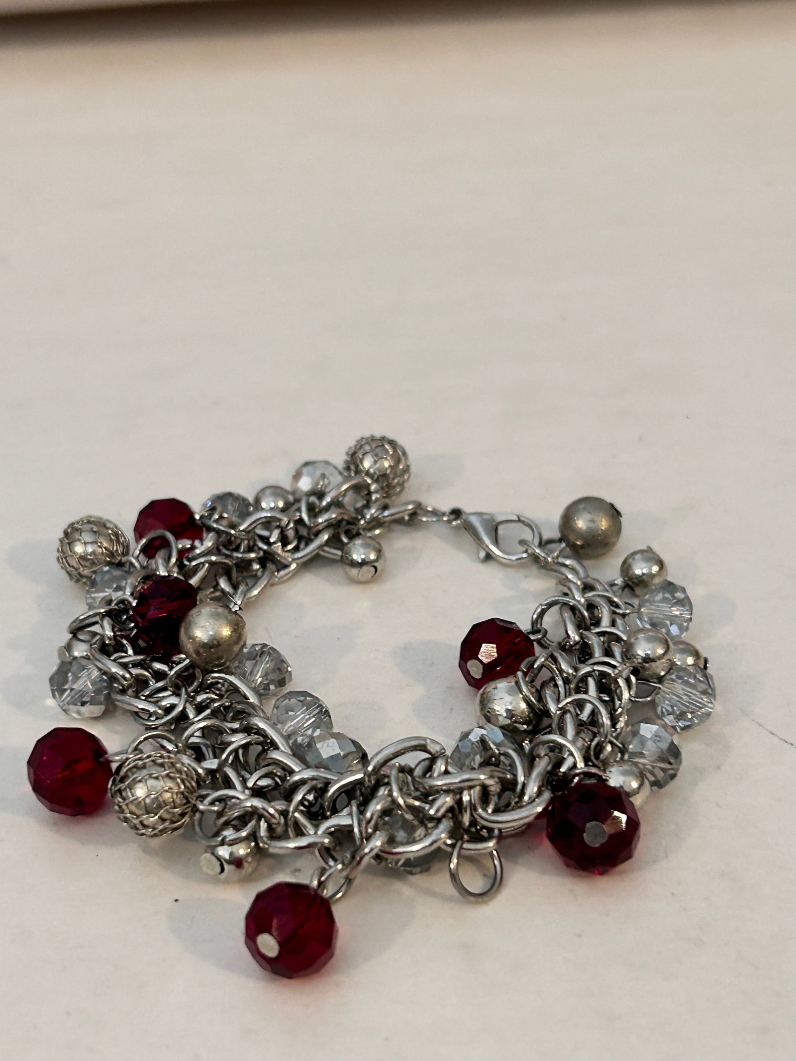 Vintage beaded silver Bracelet sz 7": Vintage beaded silver Bracelet sz 7" Please view all photos as they are part of the description and condition of this Item, Feel free to contact me with questions or picture requests! Used Item AS IS