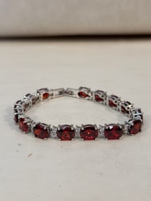 Vintage red rhinestone flex Bracelet sz 7"