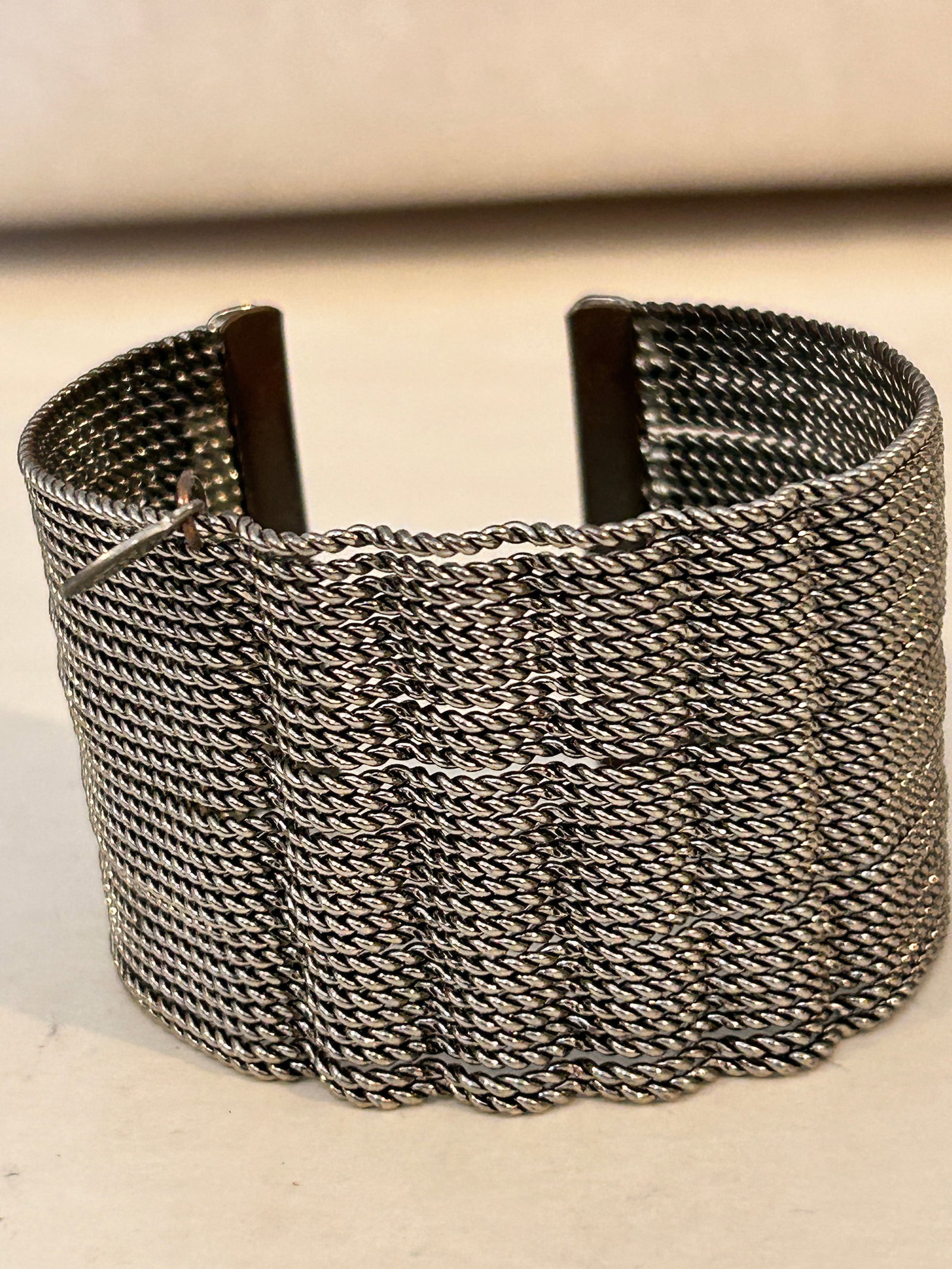 Vintage Cookie Lee mesh Bracelet sz 8": Vintage Cookie Lee mesh Bracelet sz 8" Please view all photos as they are part of the description and condition of this Item, Feel free to contact me with questions or picture requests! Used Item AS I
